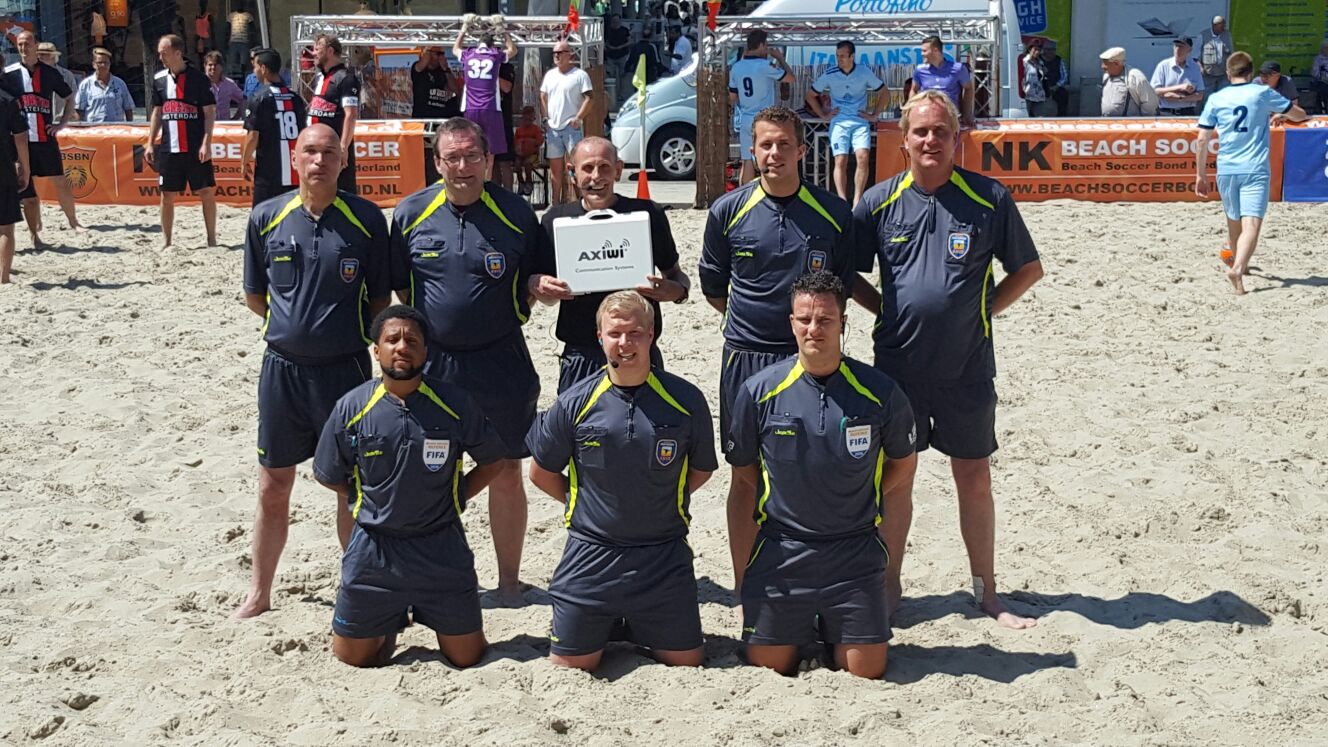 /wireless-communication-system-beachsoccer-referee-axiwi /wireless-communication-system-beachsoccer-referee-axiwi