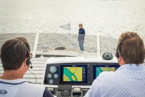 yacht-motorboat-axiwi-wireless-communication-system-boat-captains